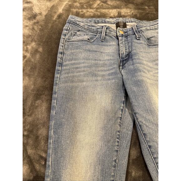Mossimo Womens Size 8 R Mid Rise Distressed Power Stretch Jeans Jeggings - Picture 8 of 16